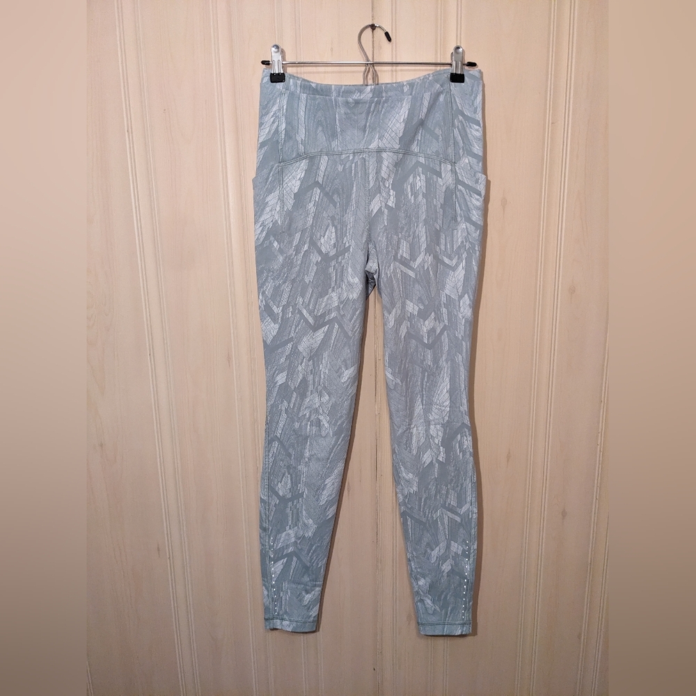 NWOT Lululemon 2022 Swift Speed High-rise Tight 25" Size 8